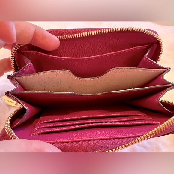 MK! ZIP Wallet/Full Grain Leather/Peony Saffiano - Picture 4 of 7